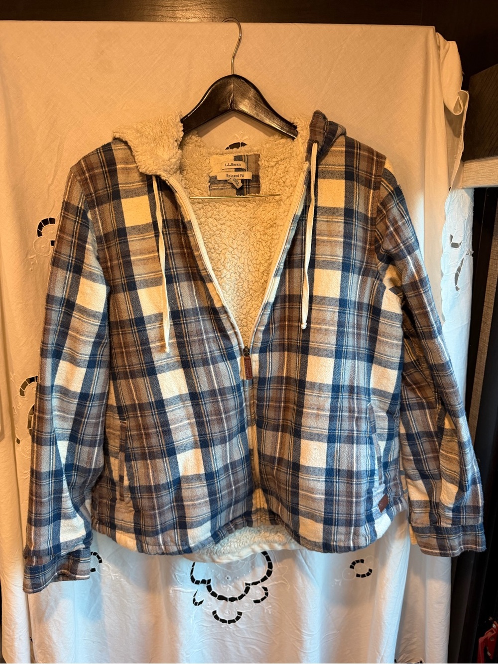 L.L.Bean Women's L Sherpa-Lined Plaid Flannel Hoodie Jacket Full Zip Cozy Layers